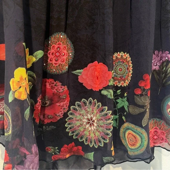 Desigual O’Hara Sheer Sleeve Floral and Rhinestone Hem Lined Flowy Blouse - Picture 5 of 11